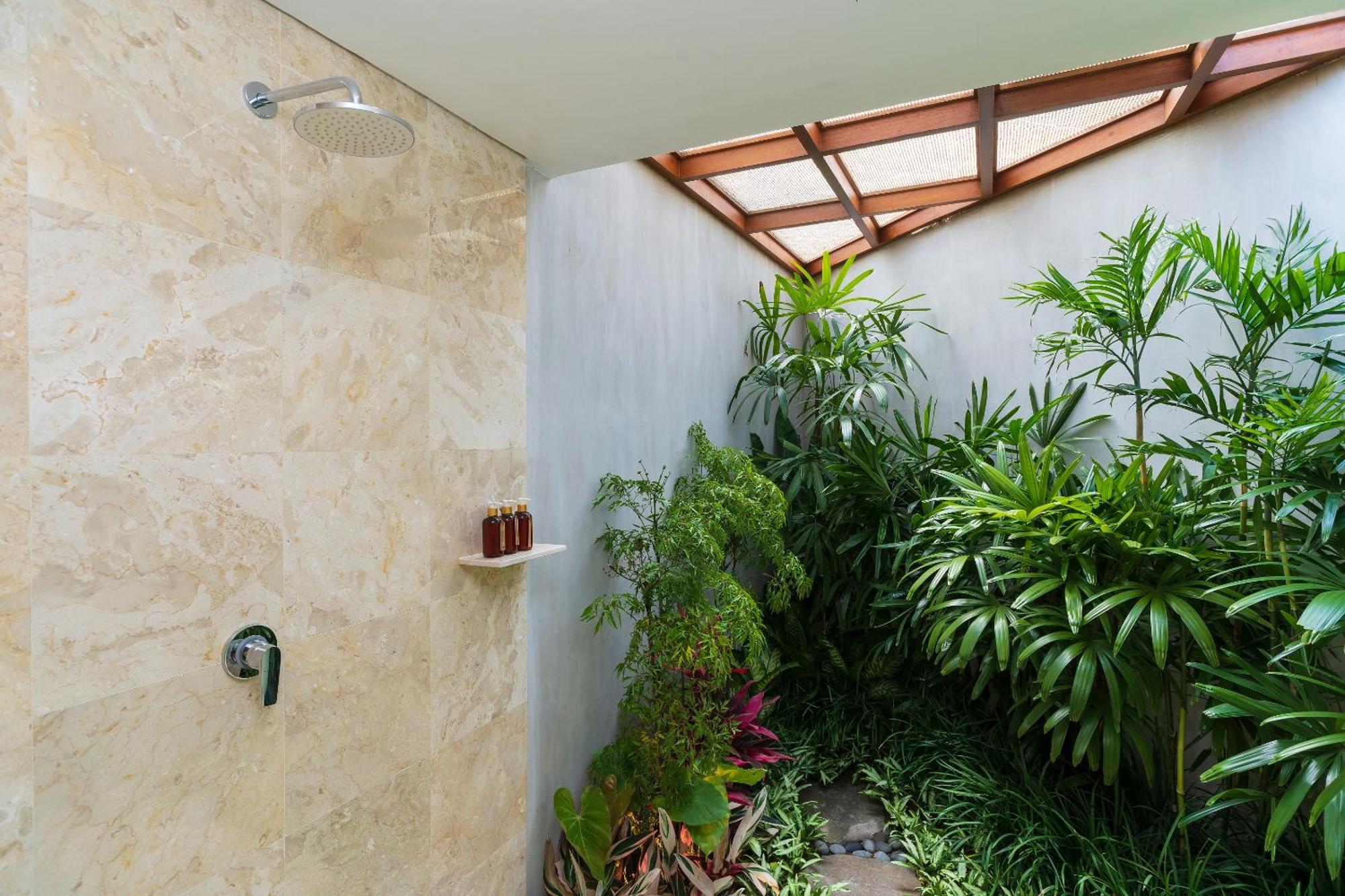 Adiwana Unagi Suites Ubud Rum bild